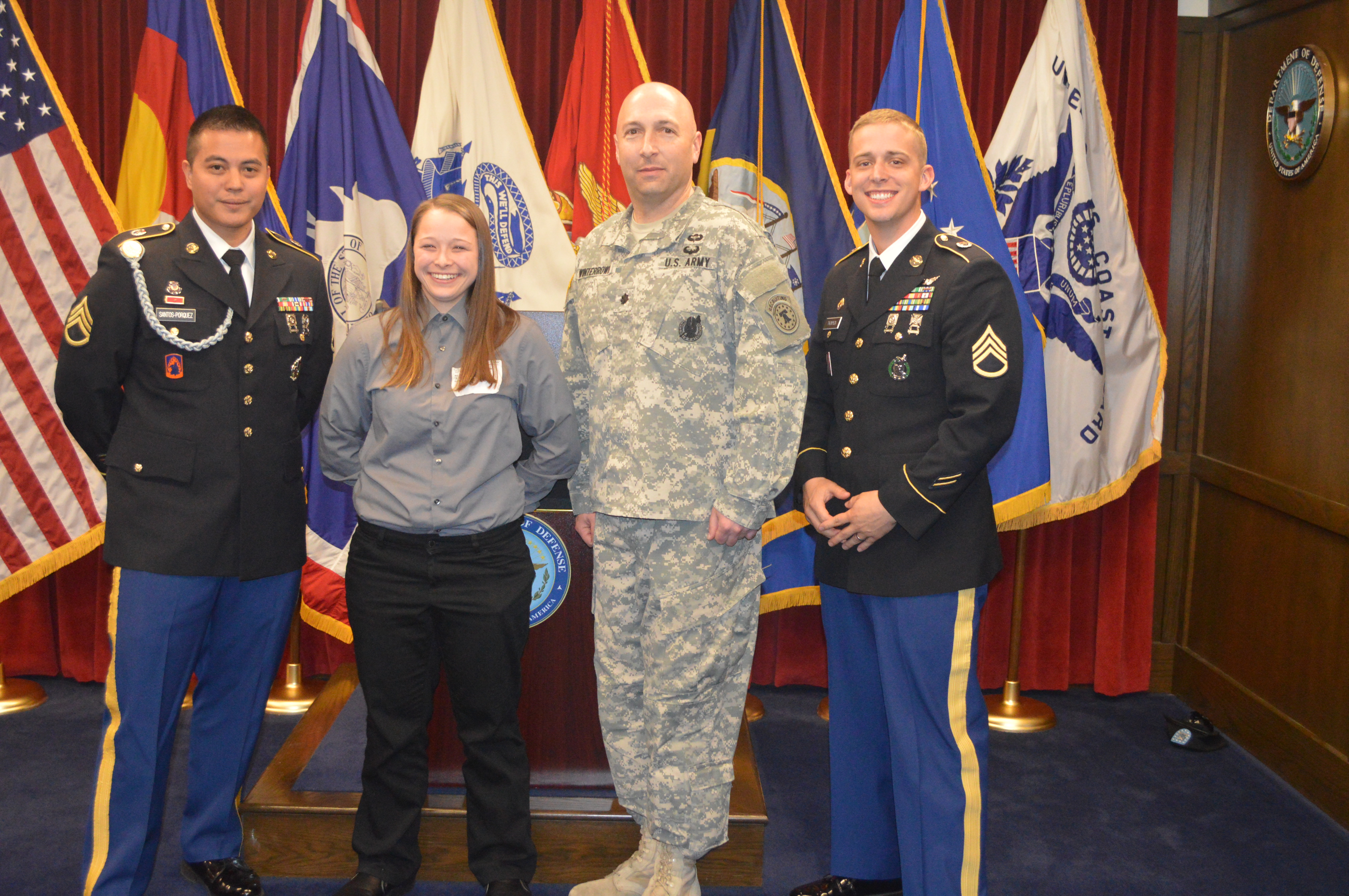 Denver Recruiting Battalion Enlist First Female